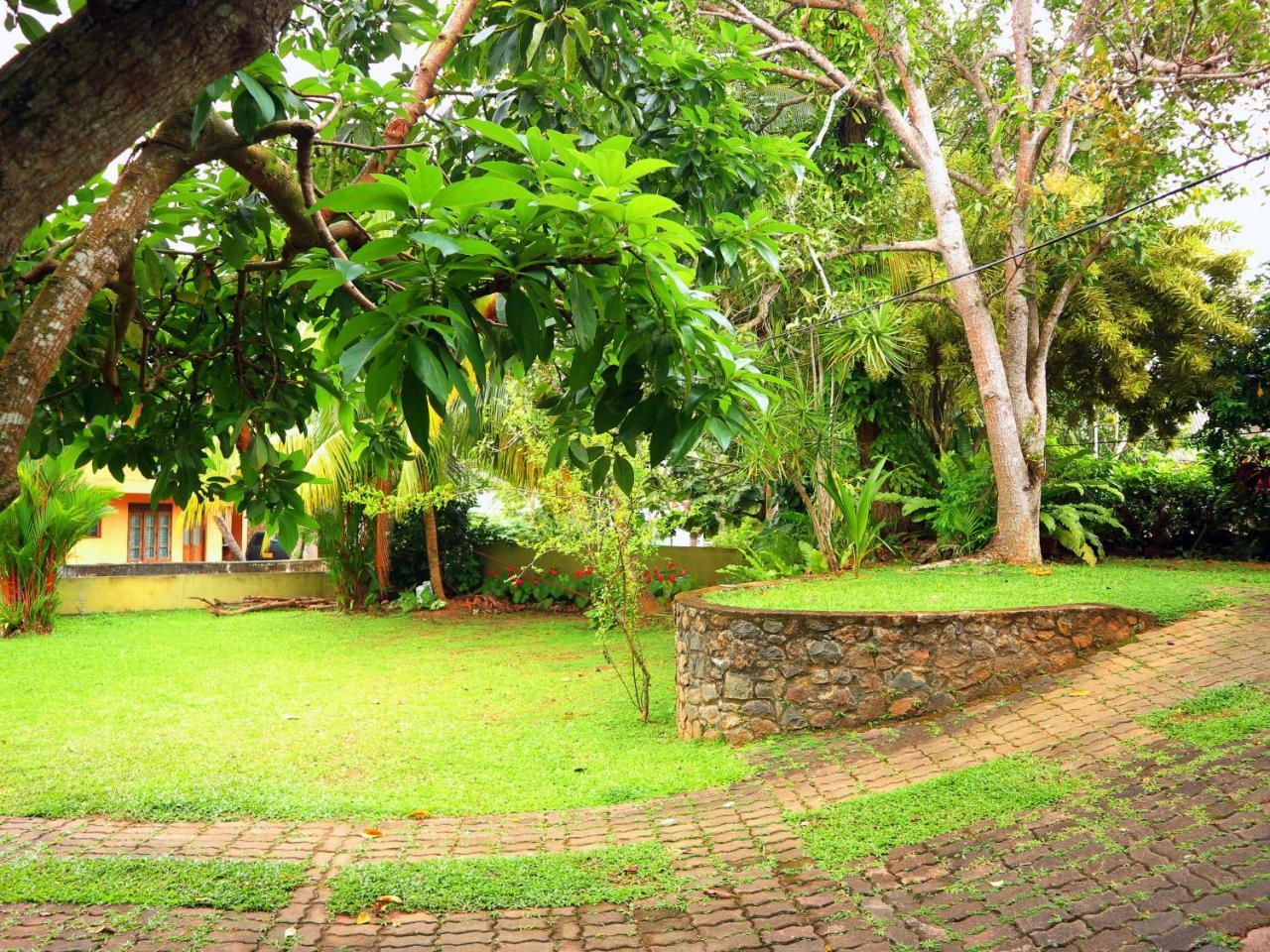 Galle Rest Home Esterno foto