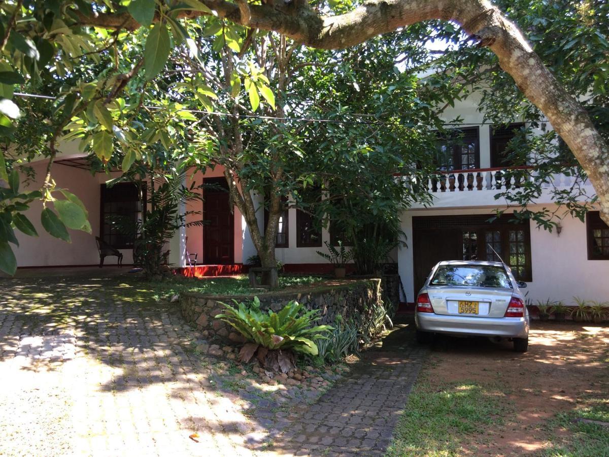 Galle Rest Home Esterno foto
